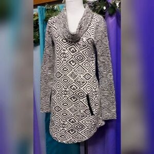 ANTHROPOLOGIE 100% COTTON POSTMARK KONIA TUNIC